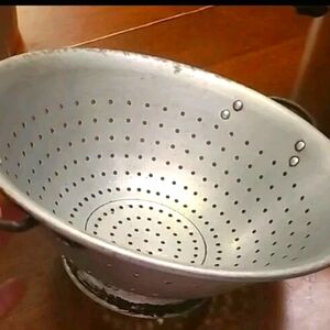 Vtg Wear-Ever Heavy Duty Aluminum 11” Colander Strainer